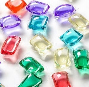 4岁女童误咬洗衣胶囊 双眼严重灼伤险失明