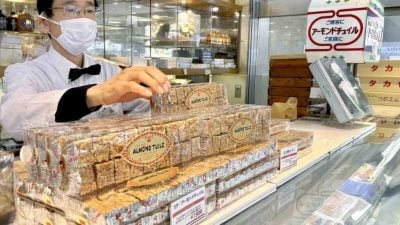 Tokyo pastry shop from 1920s keeps customers coming back with classic flavours