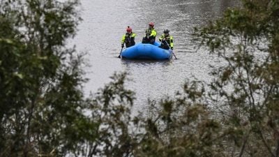 美德州洪灾增至80死 特朗普签重大灾难声明