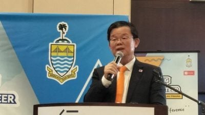 李梓嘉近况引各方猜测 曹观友也注意到了