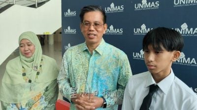 砂大迎1058新生  校长幼子在列