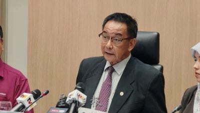 卡林：威胁公共卫生  全国2万学生抽电子烟
