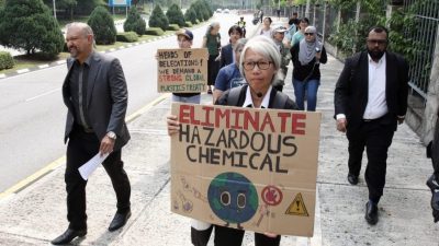 C4携5环保团体呈备忘录 促推动限产有害塑料