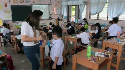 教部称师资荒已解决  教师工会持怀疑态度