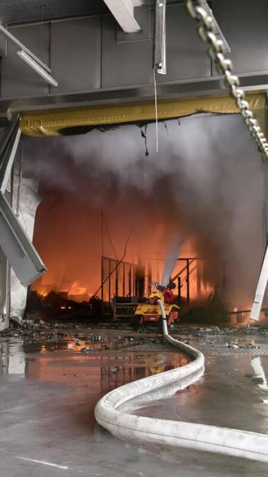 ​台湾高雄三元能源火警　12员工3消防员送医