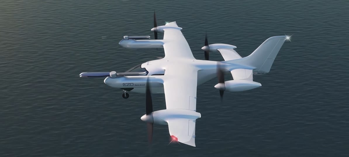 “会飞德士直升机”成焦点 发明者是大马人黄雍威