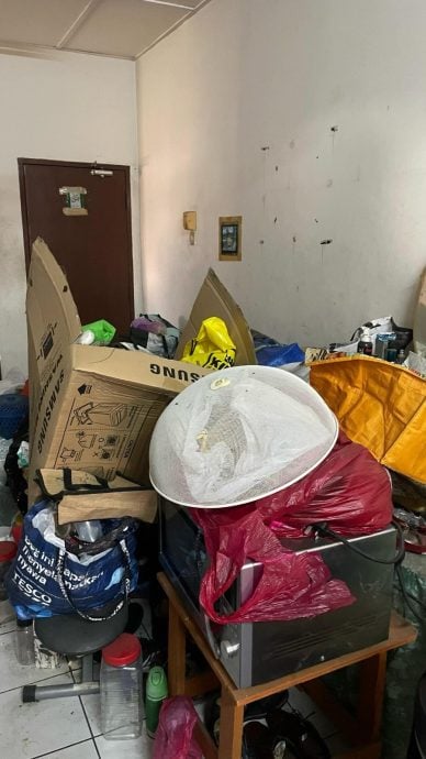 “来自地狱的租客?” 房子出租十年惨变垃圾场