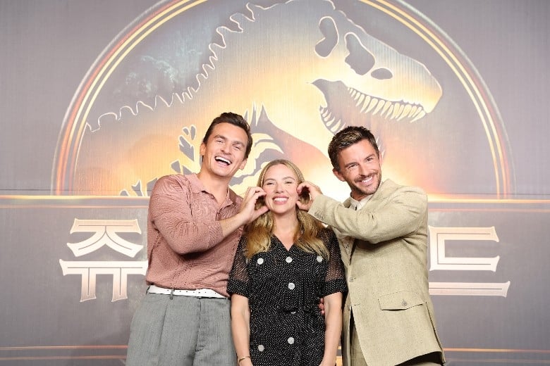 《侏罗纪世界:重生》首周狂收13亿 史考莉成全球票房最高演员