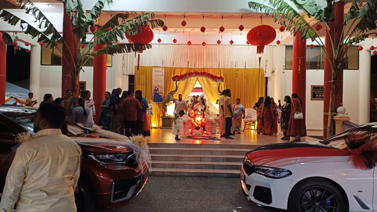 《我们》华印裔红白事面对面举行，双方谅解尊重互不避忌