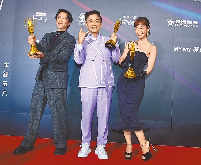 《综艺大热门》停播转型 吴宗宪最后一录送飞吻谢观众