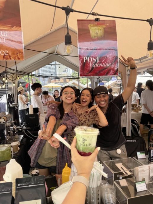 【文创市集热潮/02】逛市集!挖掘摊主的故事,感受创作的温度。