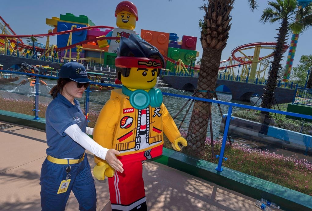 上海乐高乐园开幕 门票售罄 七八月间园内餐饮半价优惠