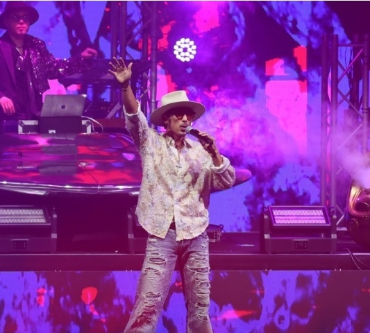 不敢挑战林子祥《十分十二吋》 林德信盼三代同台唱歌