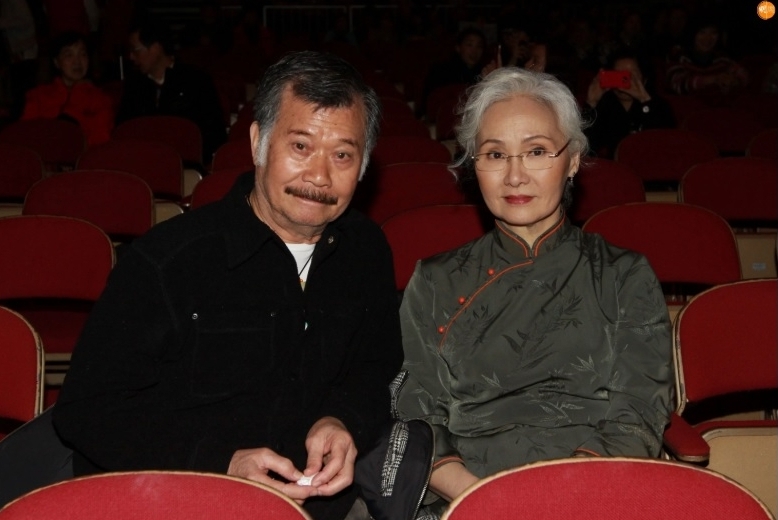 与丈夫唐佳714同办丧礼 78岁雪妮胰脏癌病逝