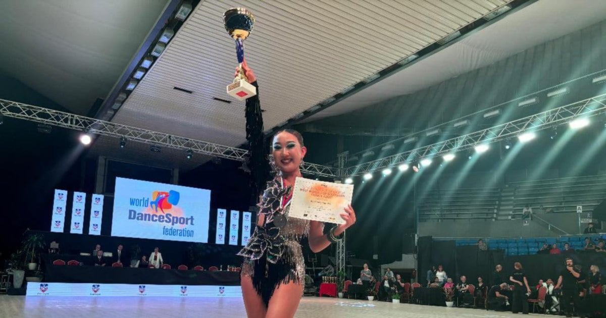 世界舞蹈联合会大马公开赛  杨晓薇女个人拉丁舞夺冠