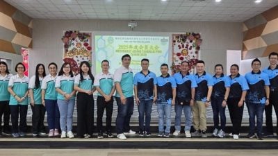 哥打峇鲁培植华小  开家协大会改选