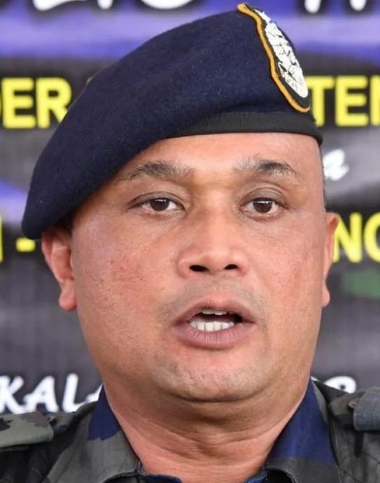 东(已签)：普通行动部队揭露，贩毒集团以泰国某快递公司的名义对毒品进行包装，然后运往吉兰丹。