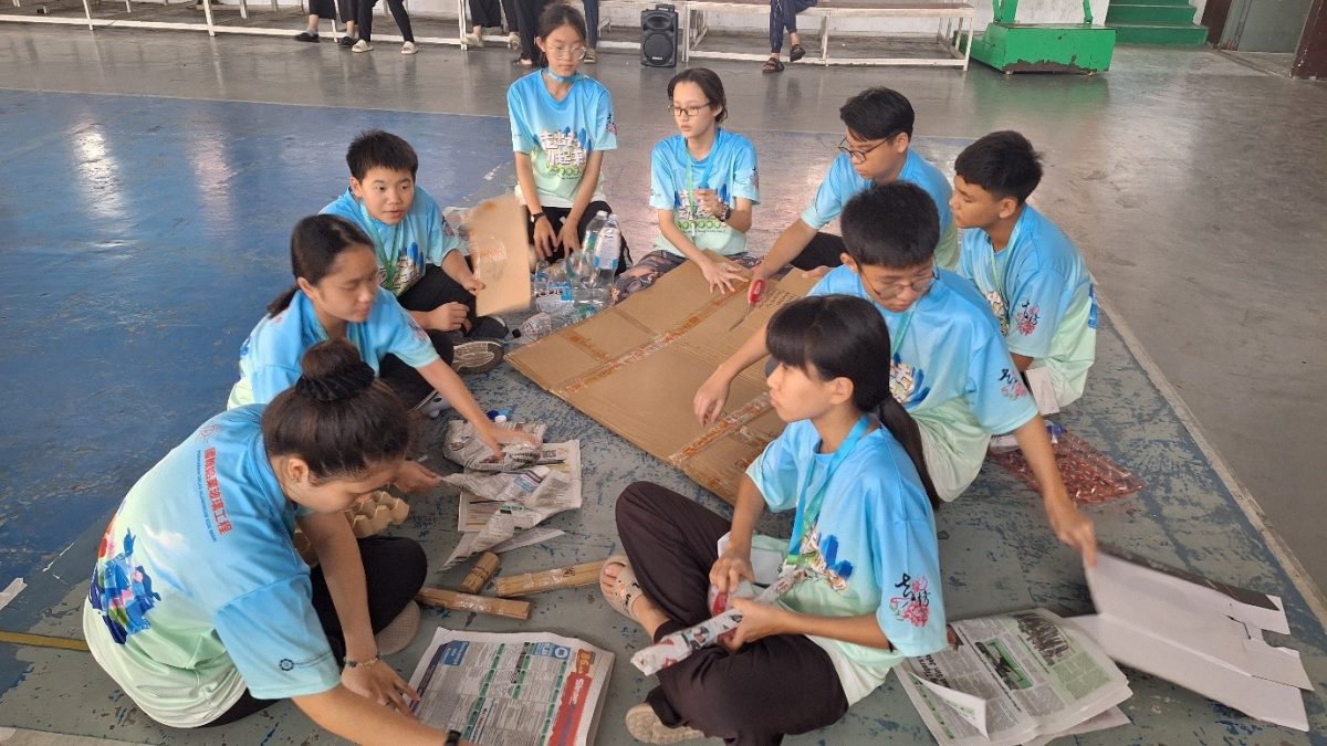 东:(已签发)“走出去,动起来”