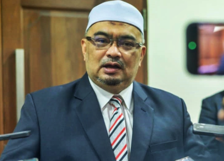 东：吉兰丹副州务大臣拿督莫哈末法德里指出，丹州2025年1月至6月的刑事罪案率显著下降14.3％，从去年同期的1129宗案件减至967宗。