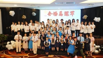 蔡永祥：掌握扎实知识 才能学业道路上稳步前行