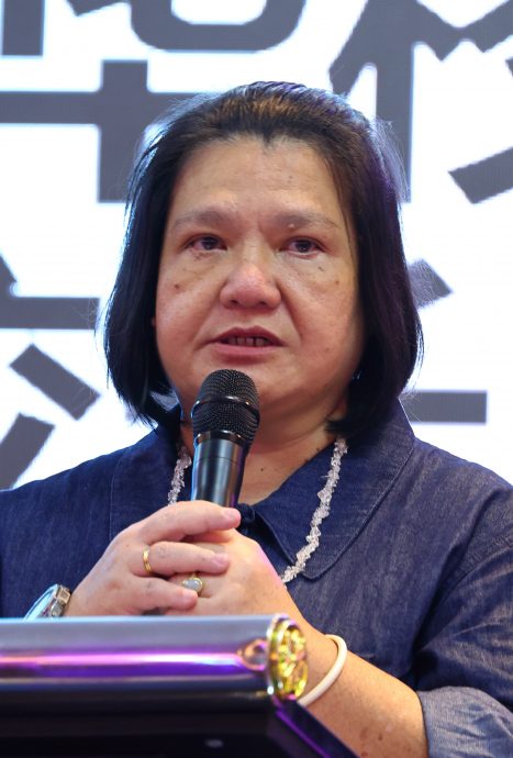 东:已签发:培才华小晚宴,家协主席饶天林认为转为上午班制,效果会更好