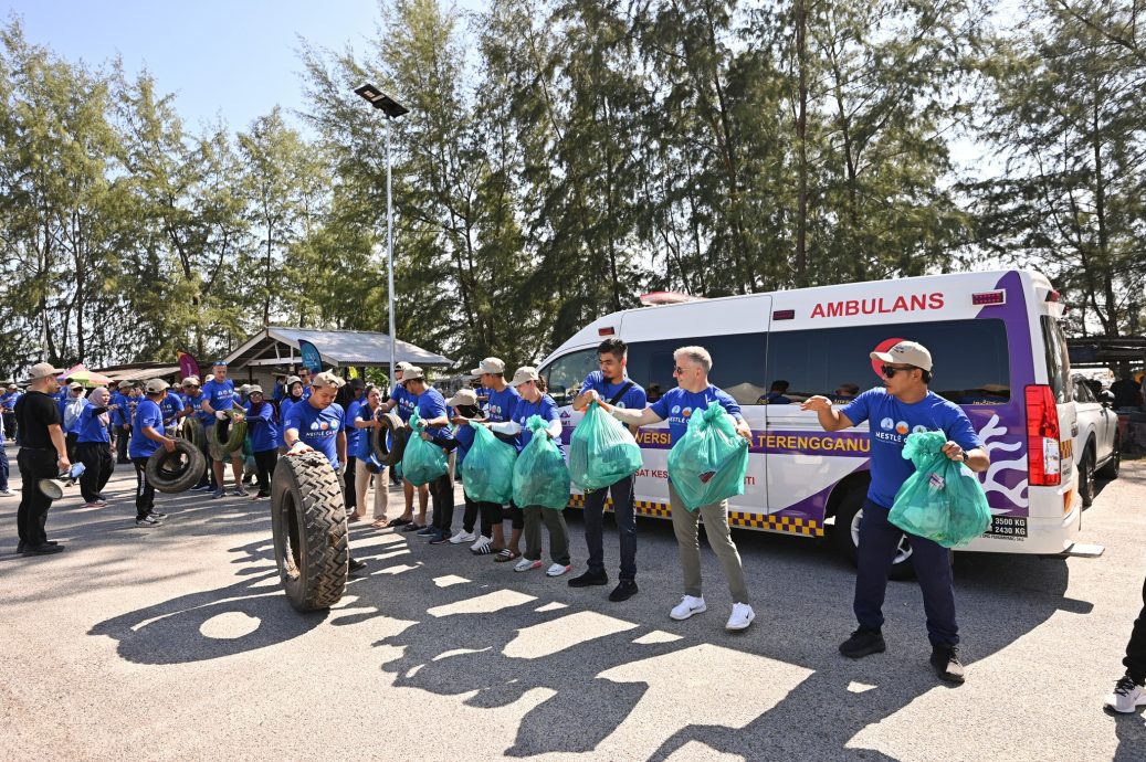 东:已签发:塑料污染威胁东海岸生态 雀巢携手社区守护海洋