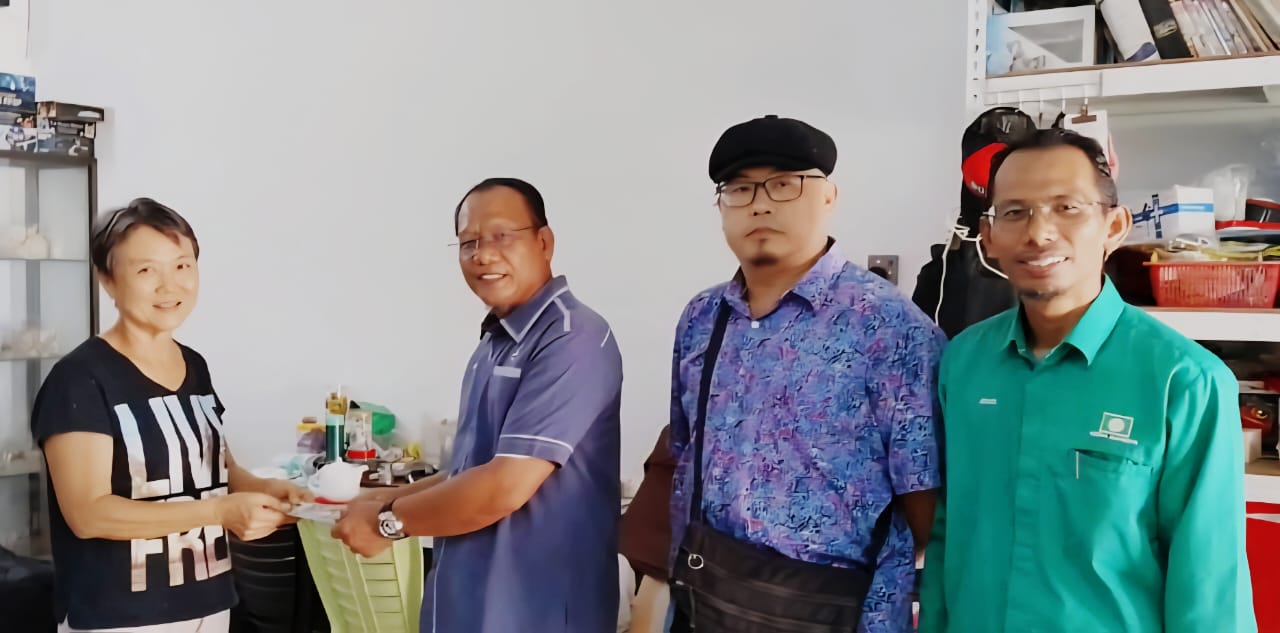 米昔拉州议员拿督安丹苏拉为病患家庭送上援助，并将协助申请社会福利金。