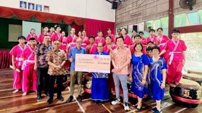 港玄天大德中极基金会 捐维中3文化团体3万
