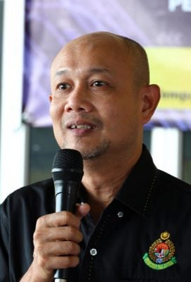 东:彭行政议员与渔民会面了解问题