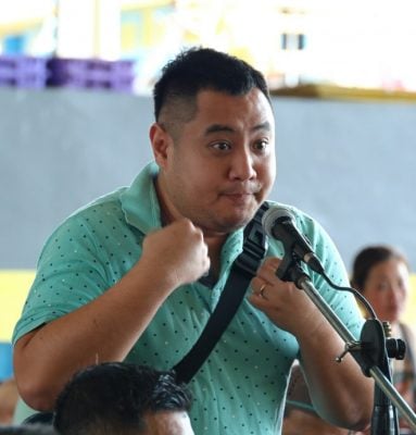 东:彭行政议员与渔民会面了解问题
