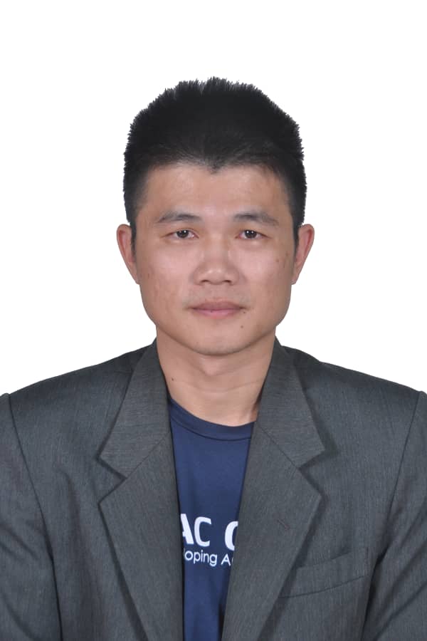 东：直凉巴士站小贩中心进行修复和沟渠工程