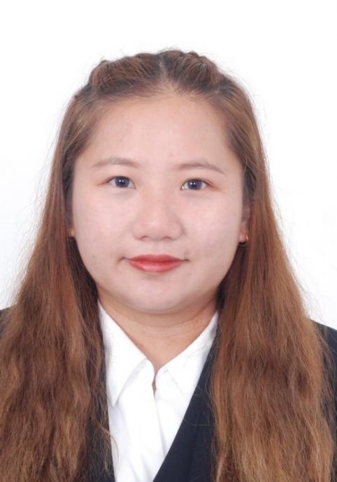 东：直凉巴士站小贩中心进行修复和沟渠工程