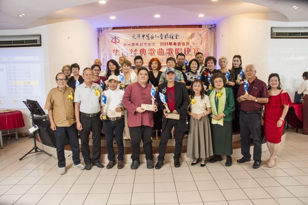 东:(已发布)胡智云:监督政府施政但不要歪曲事实