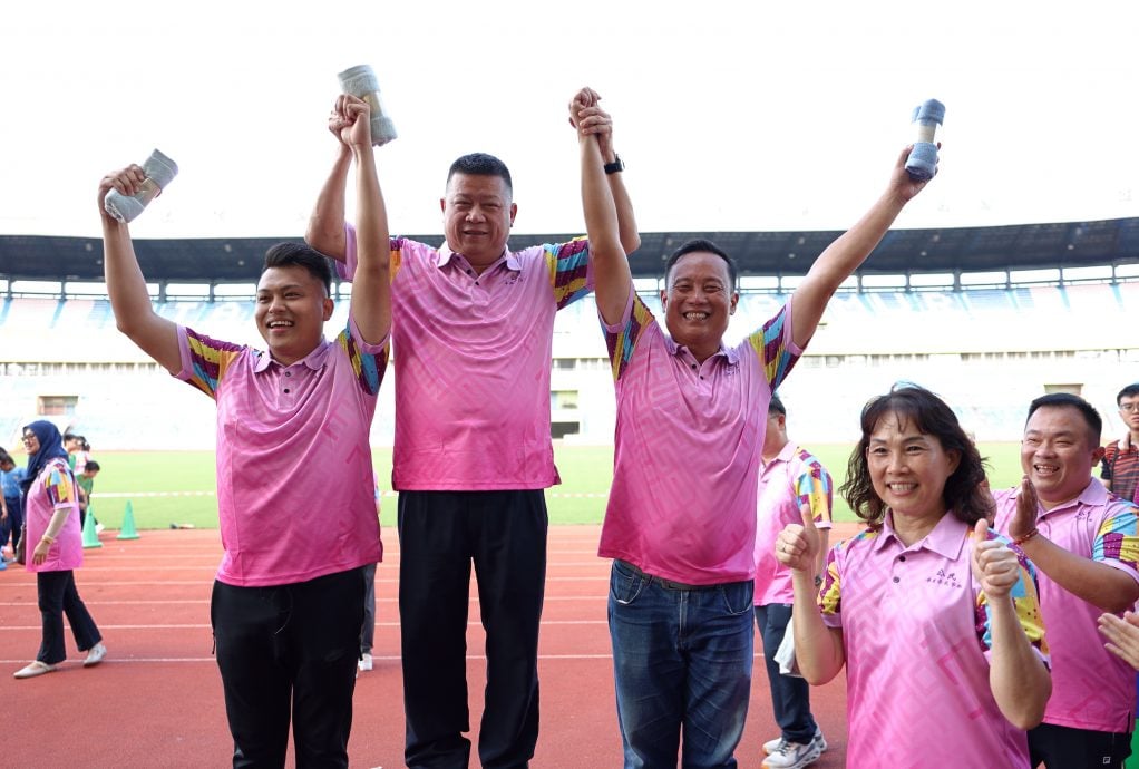 东:(已签发)公民华小运动会 沈春祥鼓励华裔子弟把握东铁趋势 修读相关科系 东海岸版