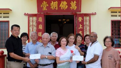 配合登岭佛宝诞 关丹登岭佛堂捐助3机构