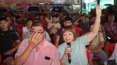 巡园变被捕 2榴槤农民遭扣留