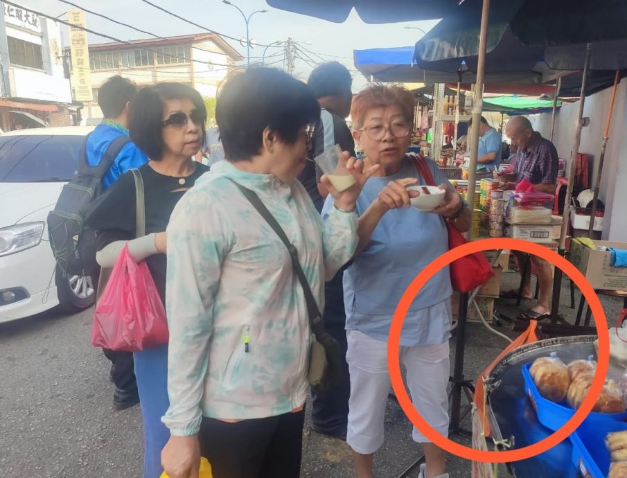 东:(已签发)游客买土产忘了拿 被人顺手牵羊