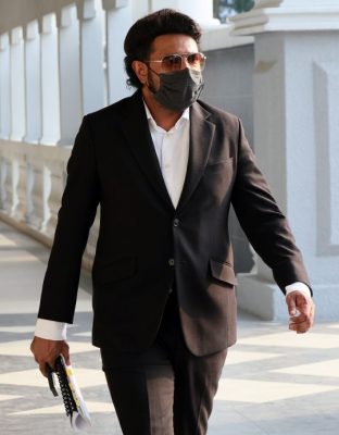 主文/林冠英海底隧道案/    卡纳拉嘉：扎鲁交托两袋各百万令吉现钞　拟转交林冠英