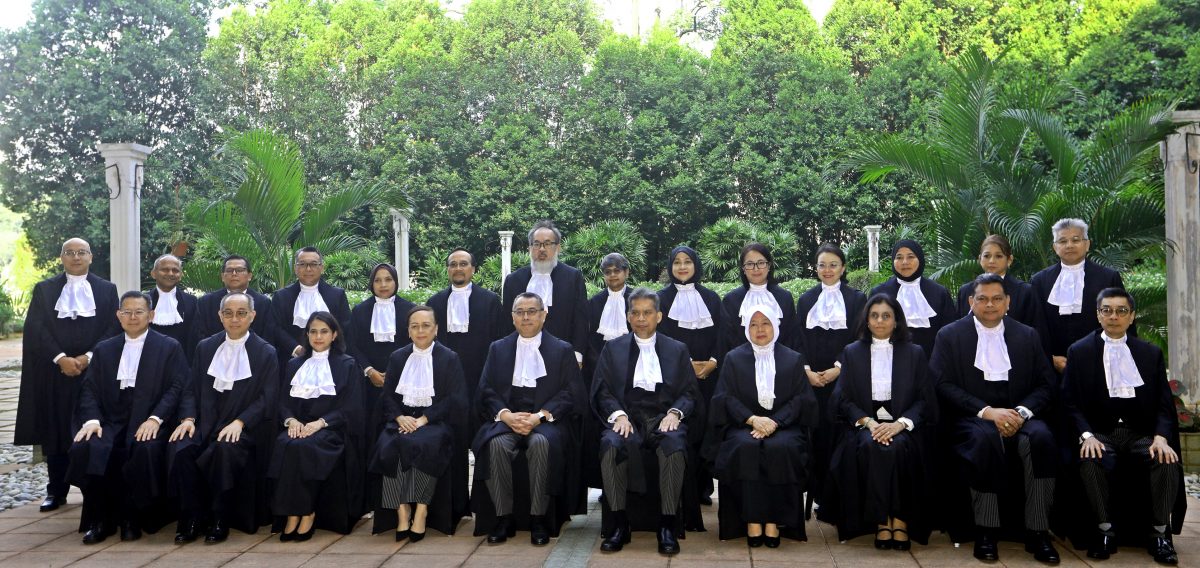 主文/法官宣誓就职/阿布巴卡:多元国家司法责任重大 盼无惧无私履职 上诉庭拟增至10组不同的法官加速审案