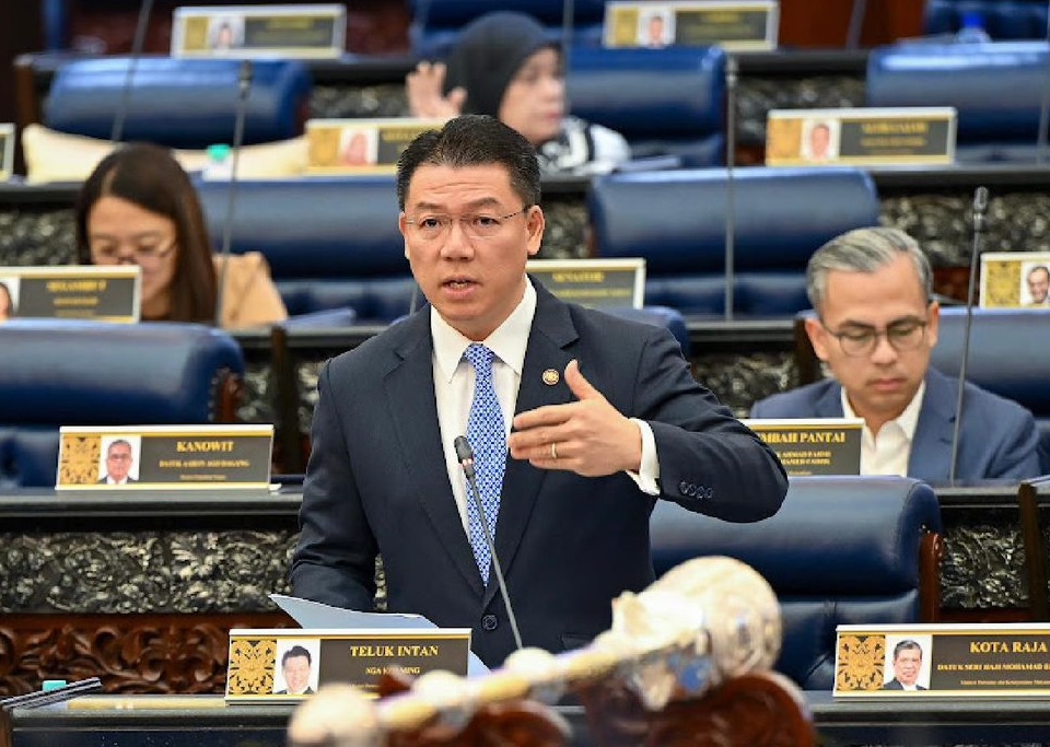 乱丢垃圾可罚2000！  倪可敏：重罚垃圾虫不给“亲民价”