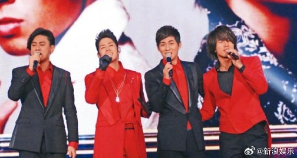 五月天尾场演唱会最大彩蛋?传F4合体任嘉宾