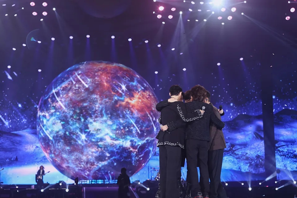 五月天耗时2年促成F4合体 言承旭哽咽：像在作梦