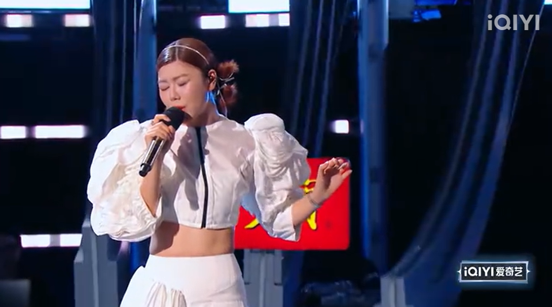 亚洲新声突围赛|babychair“阋墙”阿木沙赢了 张靓颖古巨基邀合作