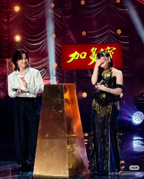 亚洲新声|阿木沙无缘晋级总决赛？剧透戴佩妮帮唱可楼