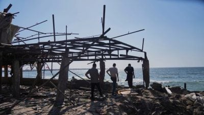 以色列空袭加沙咖啡厅及多地  导致最少74人死亡过百人伤