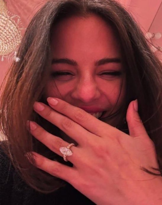 传赛琳娜戈梅兹9月办婚礼 泰莱史薇芙BLACKPINK皆受邀