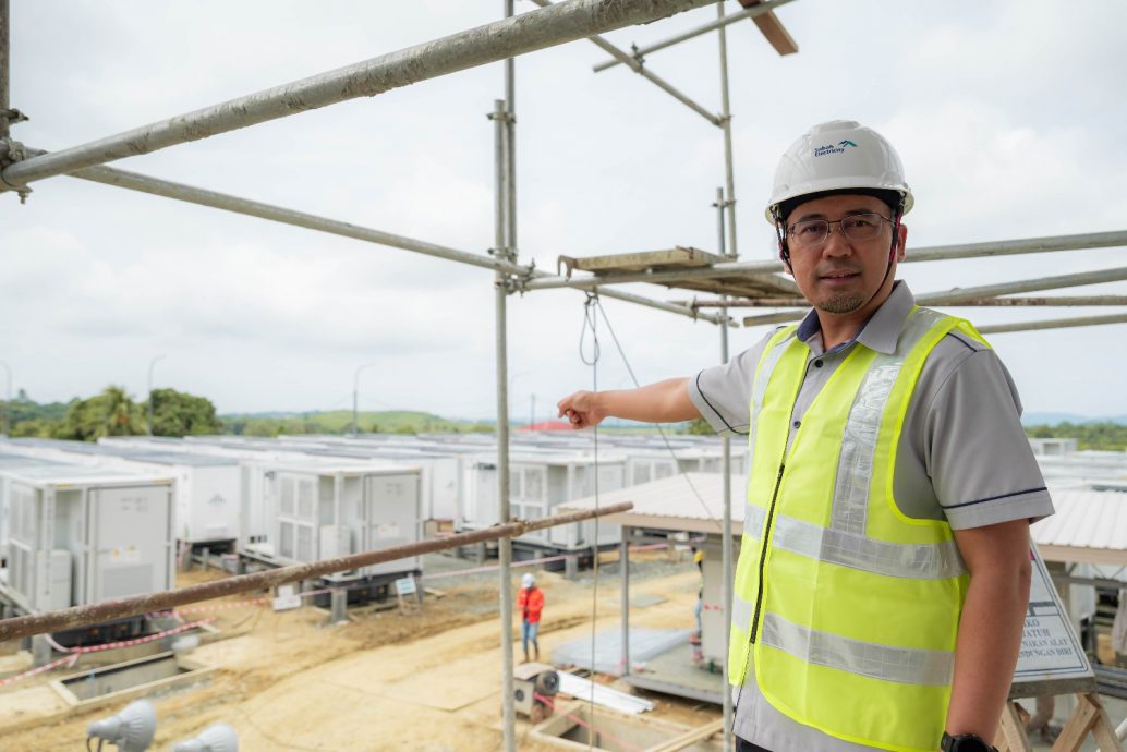 位于拿笃 东南亚最大容量电池储能系统投入运作