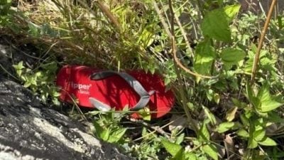 何文辉家属在油站后方发现其拖鞋  岳父：已要求警方在现场搜查