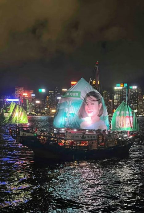 佘诗曼肖像维港海上飘 网呼：晚上看有点诡异