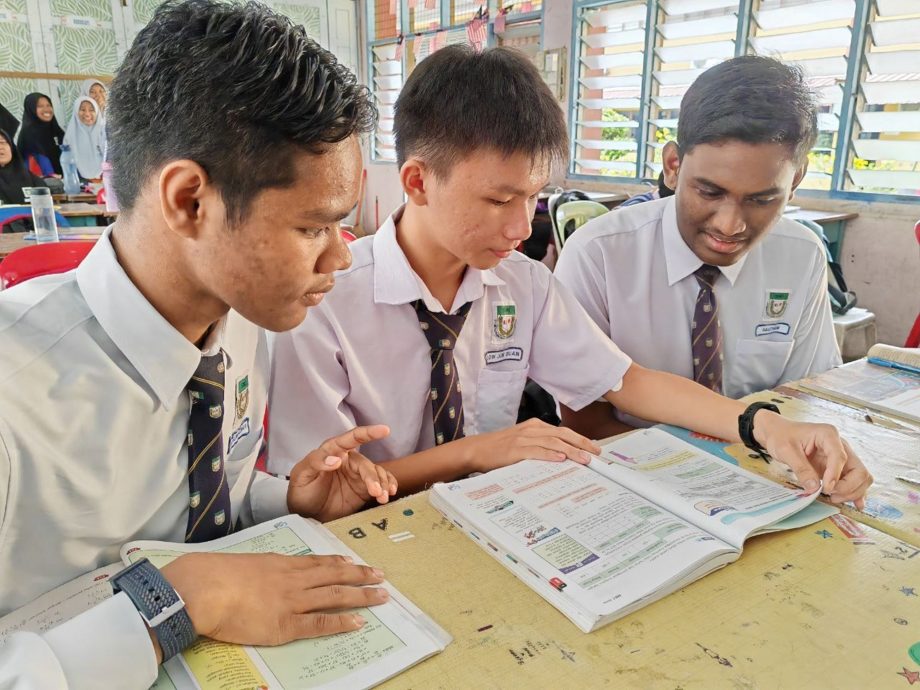 供上网（9/7见报）学海学记专题，七区共用